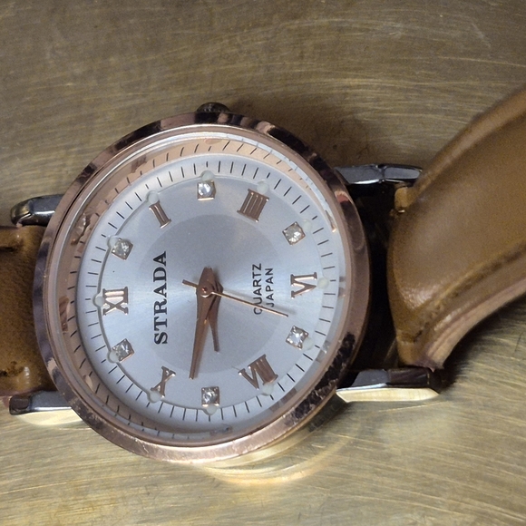 Strada Gold and Silver Watch - Picture 12 of 12